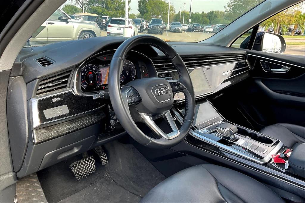 used 2020 Audi Q7 car, priced at $27,995