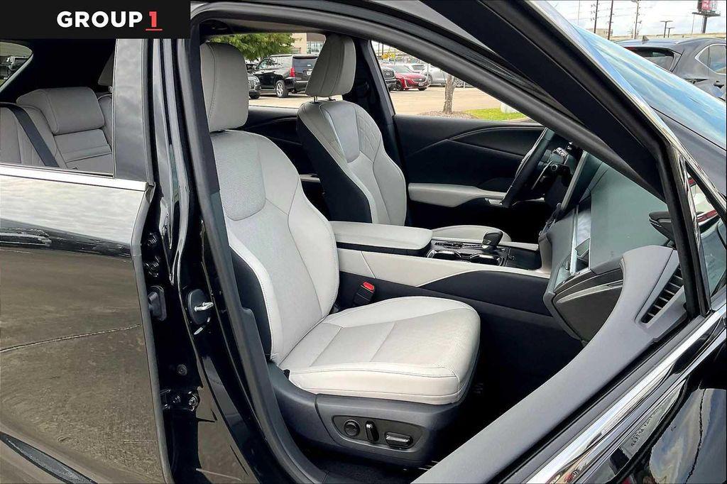 used 2025 Lexus RX 350 car, priced at $58,995