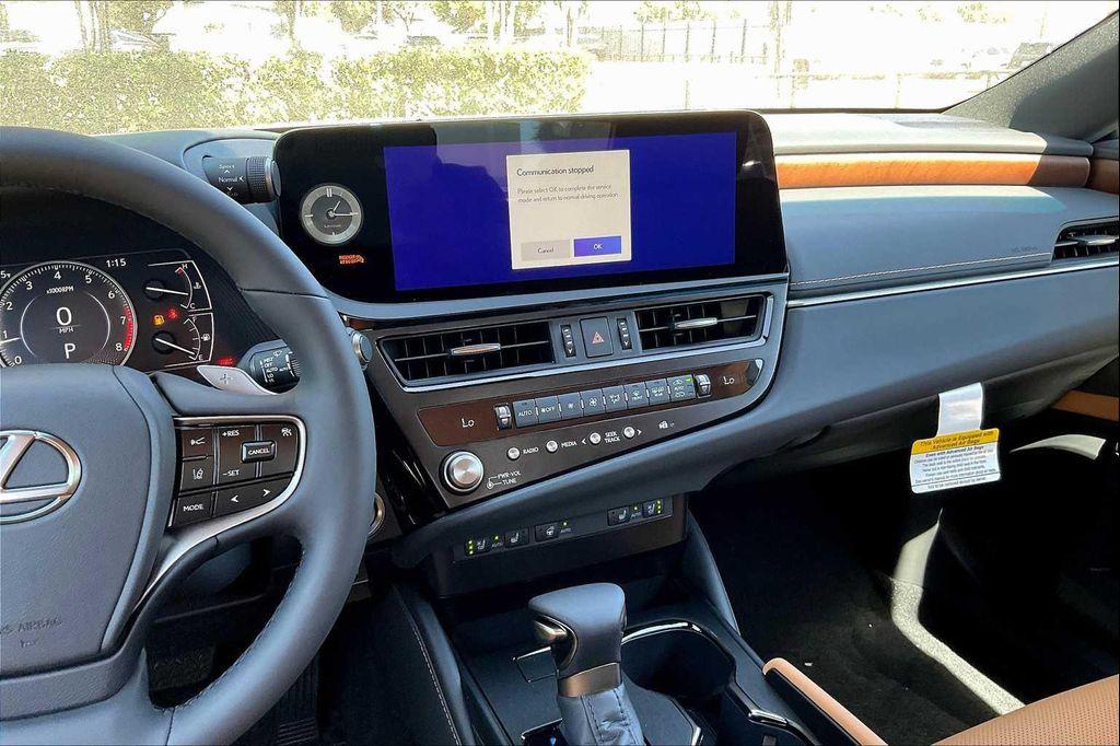 new 2025 Lexus ES 350 car, priced at $49,695