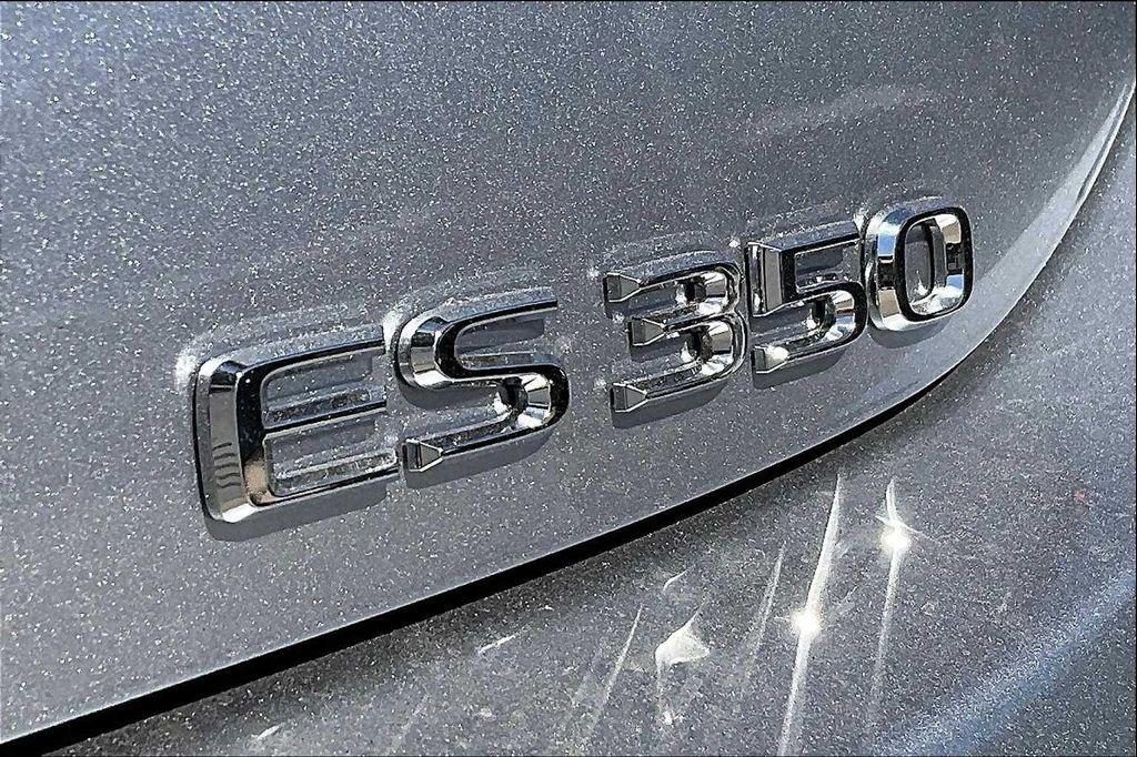 new 2025 Lexus ES 350 car, priced at $49,695