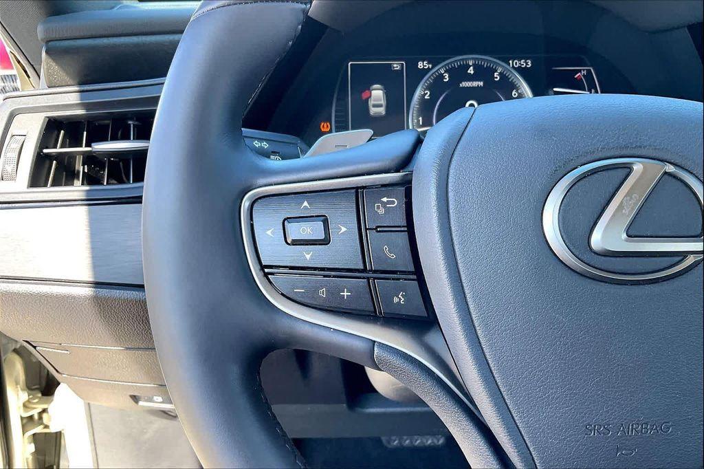 used 2023 Lexus ES 350 car, priced at $41,995