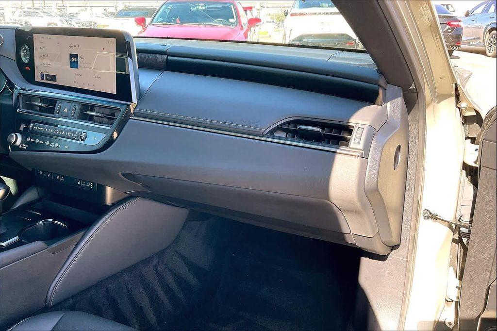 used 2023 Lexus ES 350 car, priced at $41,995