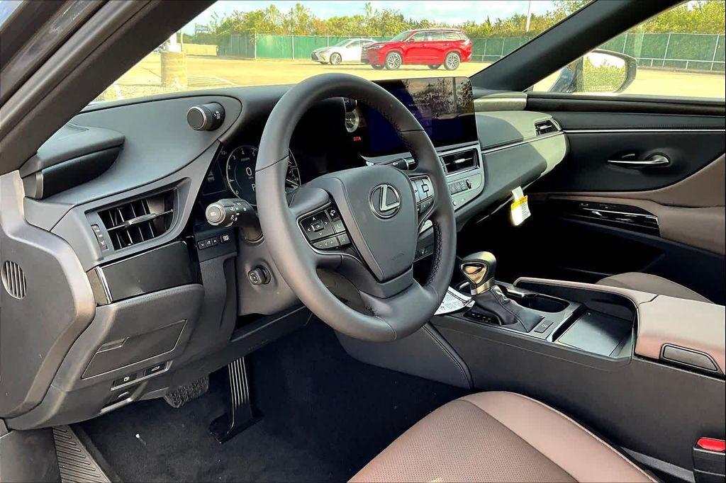 new 2025 Lexus ES 350 car, priced at $49,649