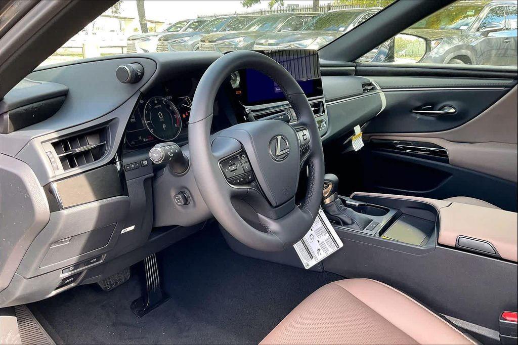 new 2025 Lexus ES 350 car, priced at $49,550