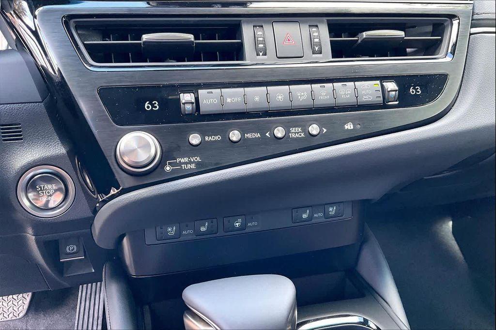 new 2025 Lexus ES 350 car, priced at $49,550