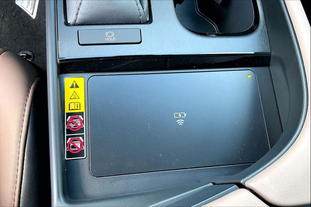 new 2025 Lexus ES 350 car, priced at $49,550