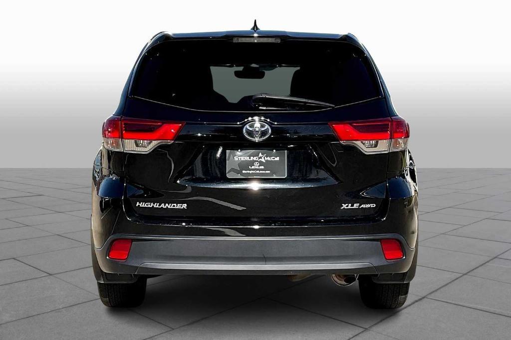 used 2019 Toyota Highlander car, priced at $29,995