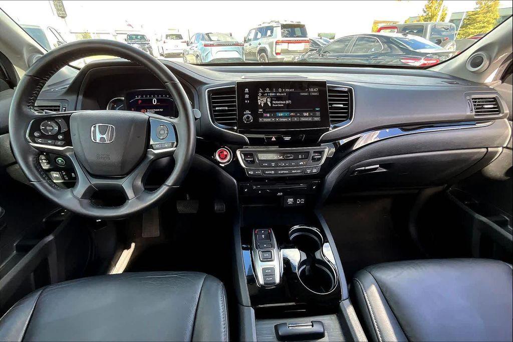 used 2020 Honda Pilot car, priced at $24,995