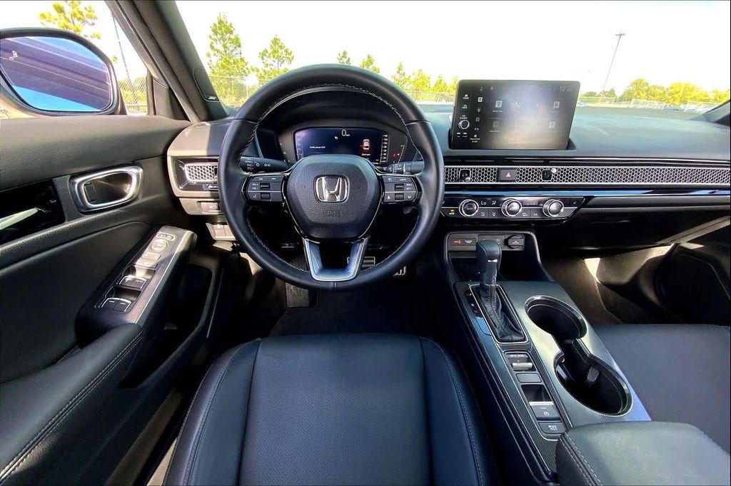 used 2025 Honda Civic Hybrid car, priced at $27,995