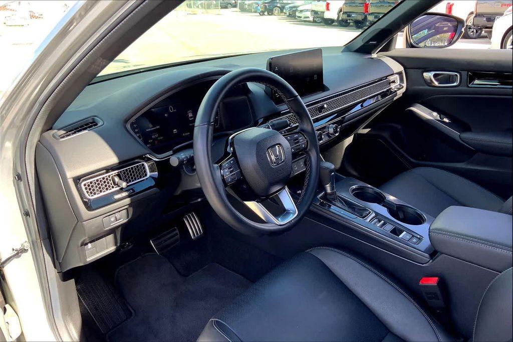 used 2025 Honda Civic Hybrid car, priced at $27,995