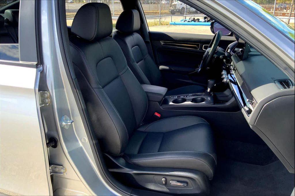 used 2025 Honda Civic Hybrid car, priced at $27,995