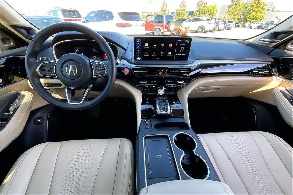 used 2025 Acura MDX car, priced at $42,995