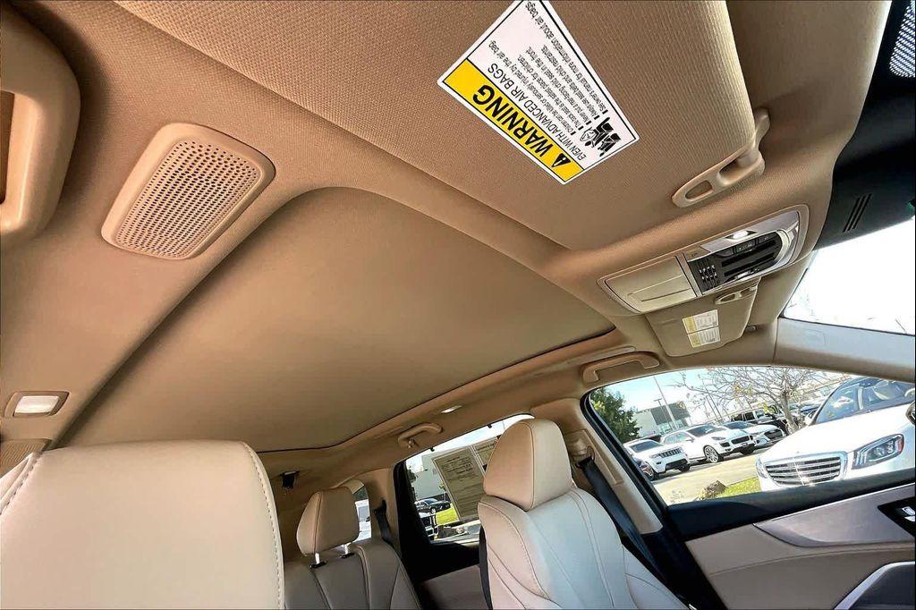 used 2025 Acura MDX car, priced at $42,995