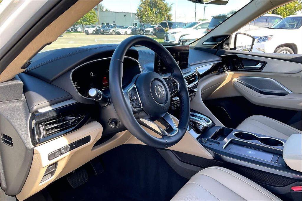 used 2025 Acura MDX car, priced at $42,995