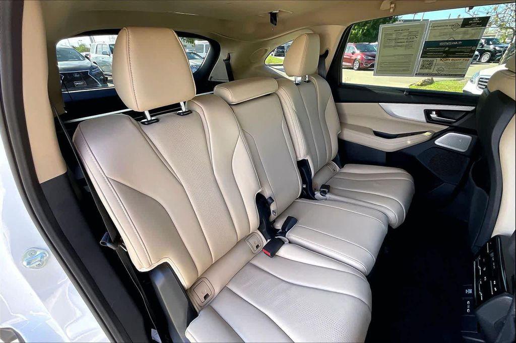 used 2025 Acura MDX car, priced at $42,995