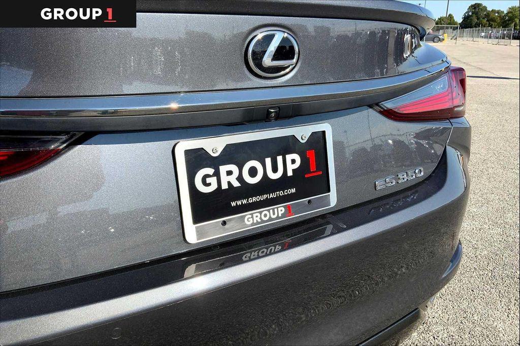 used 2022 Lexus ES 350 car, priced at $42,495