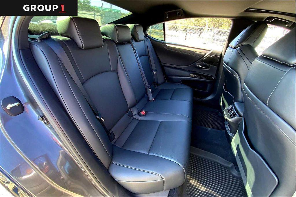 used 2022 Lexus ES 350 car, priced at $42,495