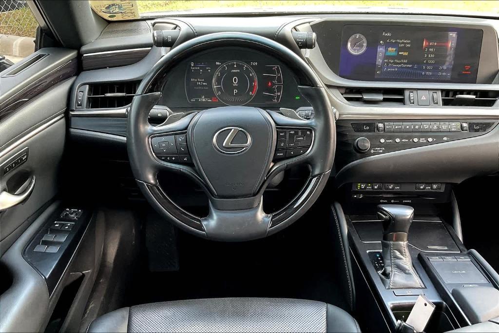 used 2020 Lexus ES 350 car, priced at $33,995