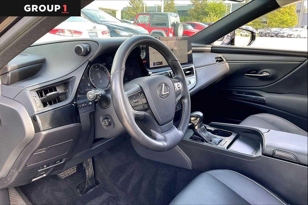 used 2023 Lexus ES 350 car, priced at $40,995