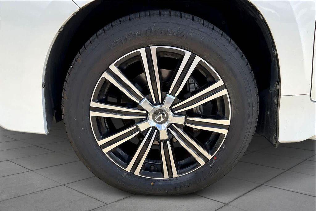 used 2021 Lexus LX 570 car, priced at $57,495