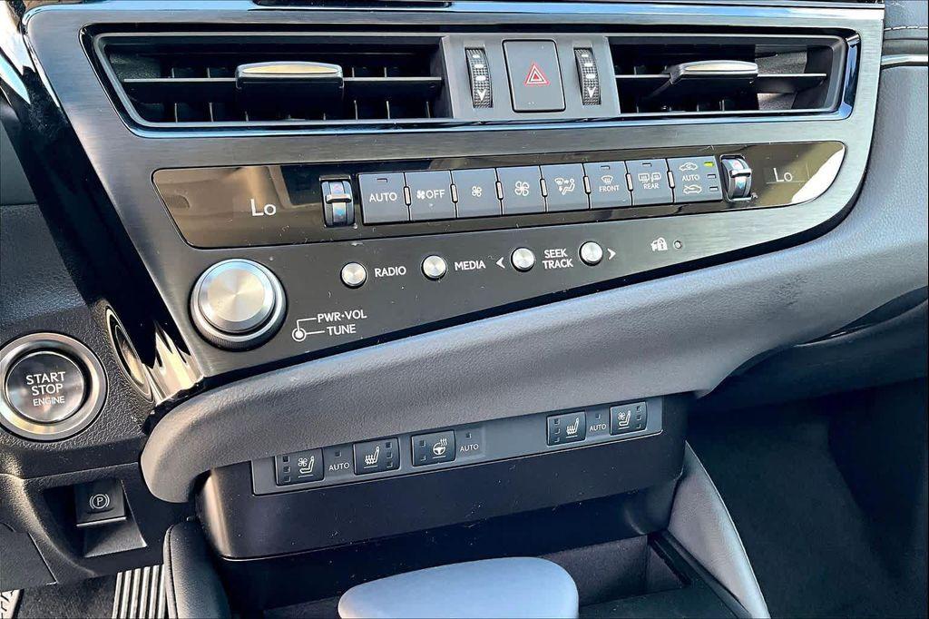 new 2025 Lexus ES 350 car, priced at $49,649