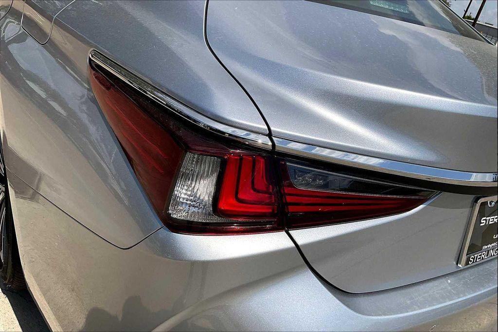 new 2025 Lexus ES 350 car, priced at $50,149