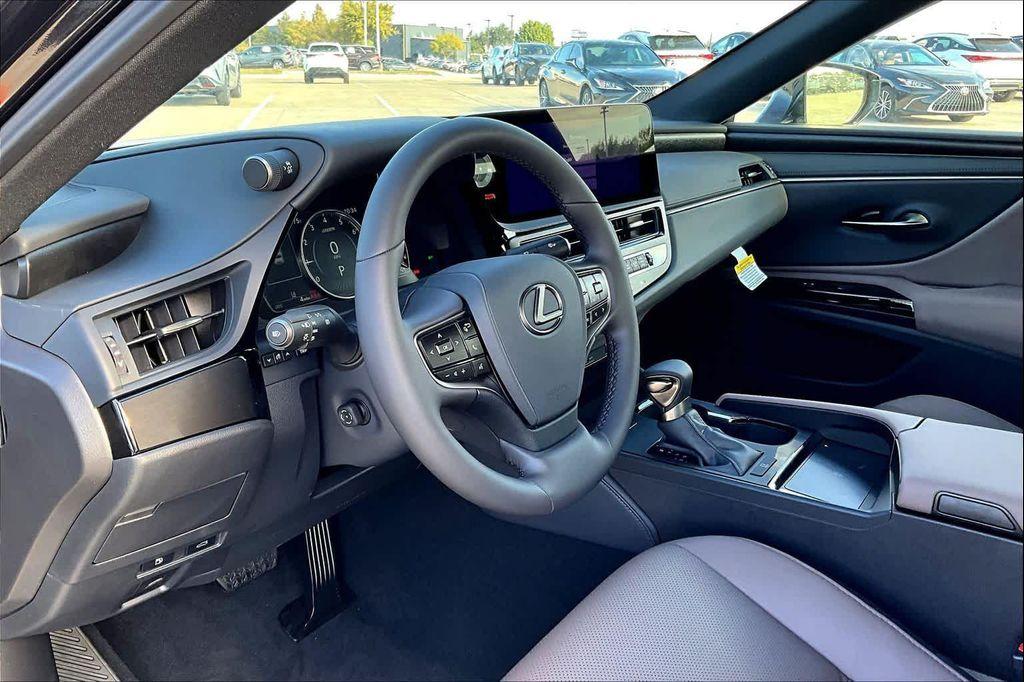new 2025 Lexus ES 350 car, priced at $49,050