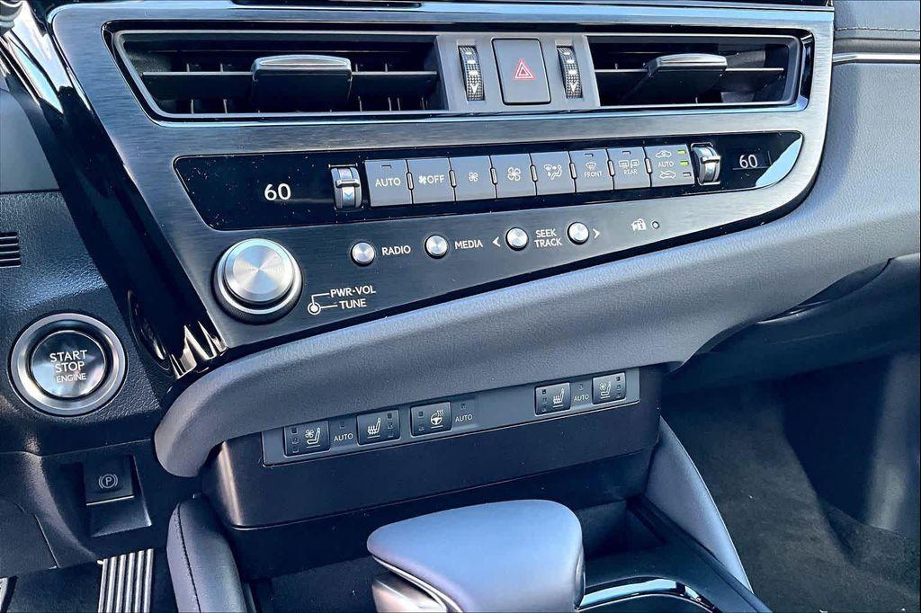 new 2025 Lexus ES 350 car, priced at $49,050