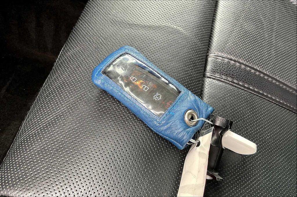 used 2017 Lincoln Navigator L car, priced at $15,995