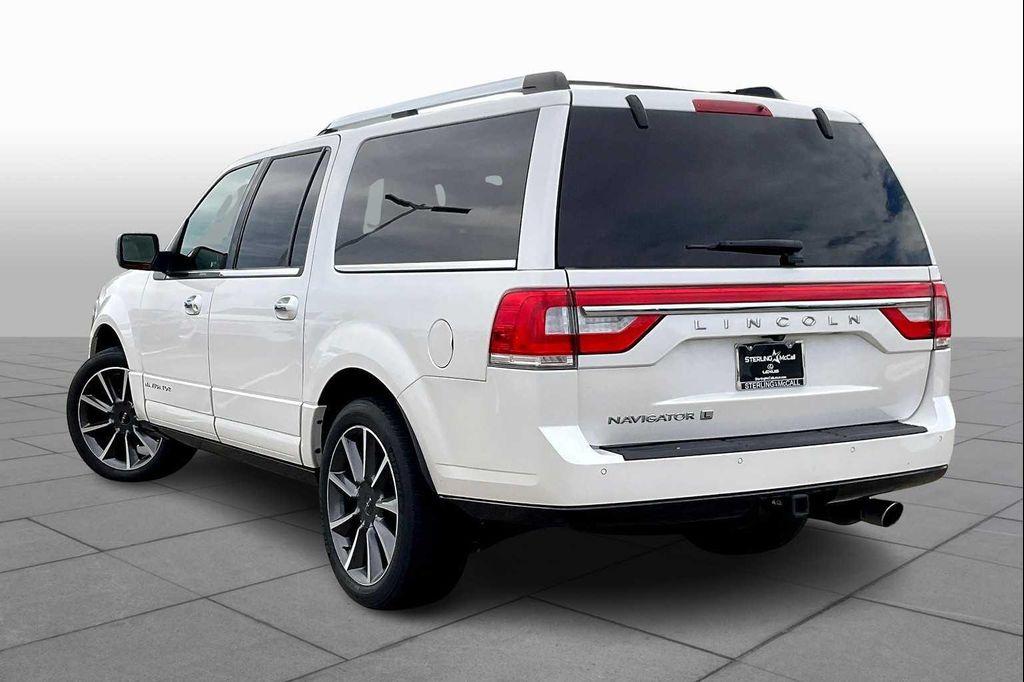 used 2017 Lincoln Navigator L car, priced at $15,995