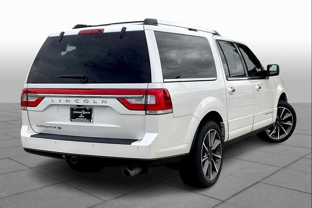 used 2017 Lincoln Navigator L car, priced at $15,995