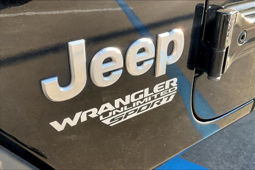 used 2021 Jeep Wrangler Unlimited car, priced at $27,995