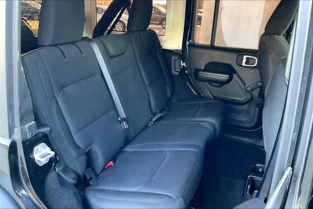 used 2021 Jeep Wrangler Unlimited car, priced at $27,995