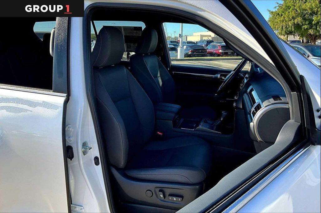 used 2023 Lexus GX 460 car, priced at $56,495