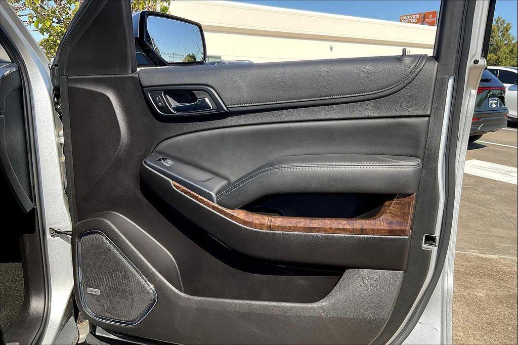 used 2016 Chevrolet Suburban car, priced at $16,995