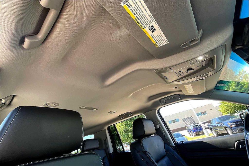 used 2016 Chevrolet Suburban car, priced at $16,995