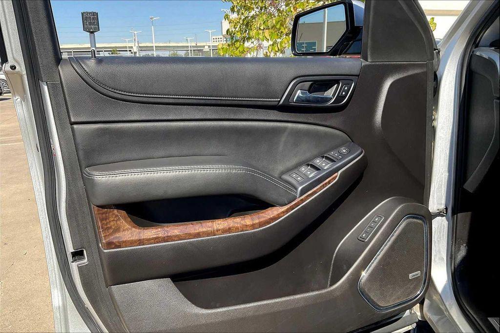 used 2016 Chevrolet Suburban car, priced at $16,995