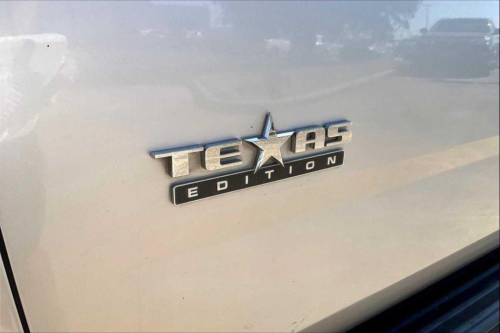 used 2016 Chevrolet Suburban car, priced at $16,995