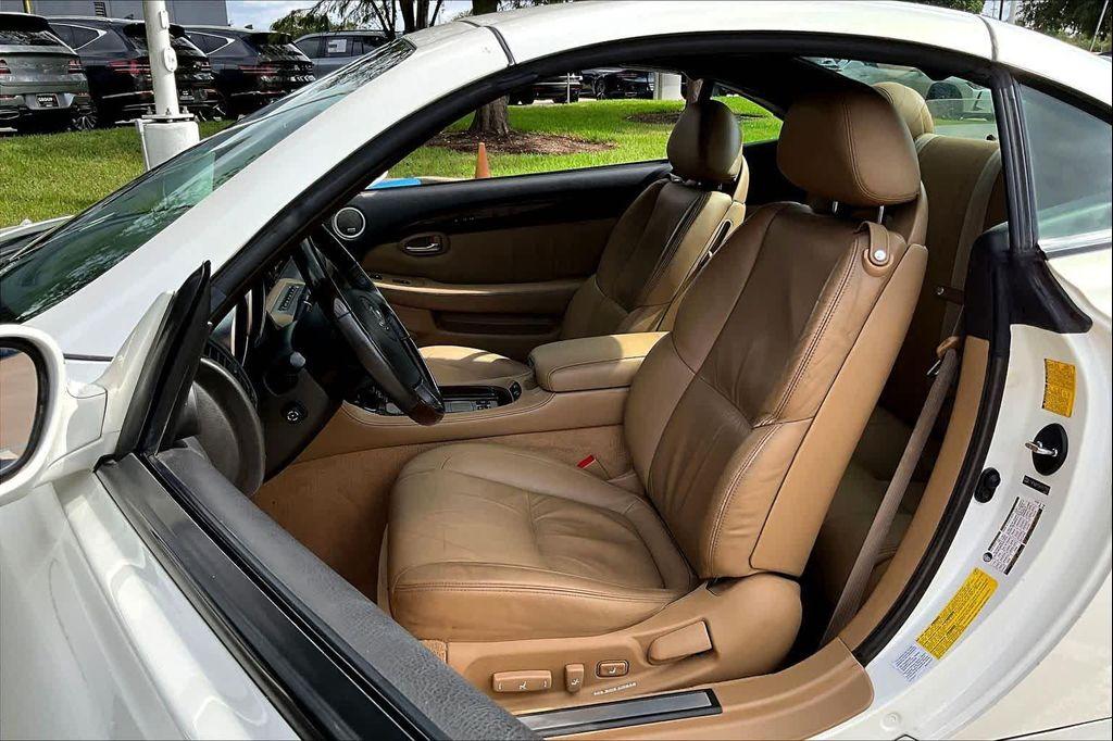 used 2006 Lexus SC 430 car, priced at $19,995