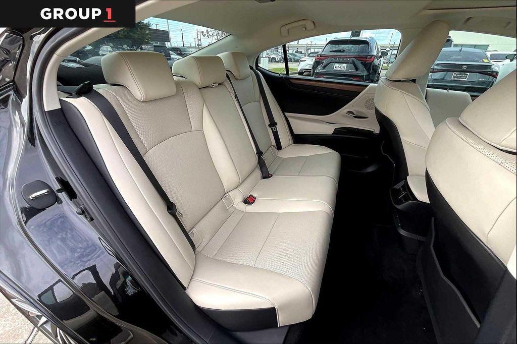 used 2024 Lexus ES 350 car, priced at $42,995
