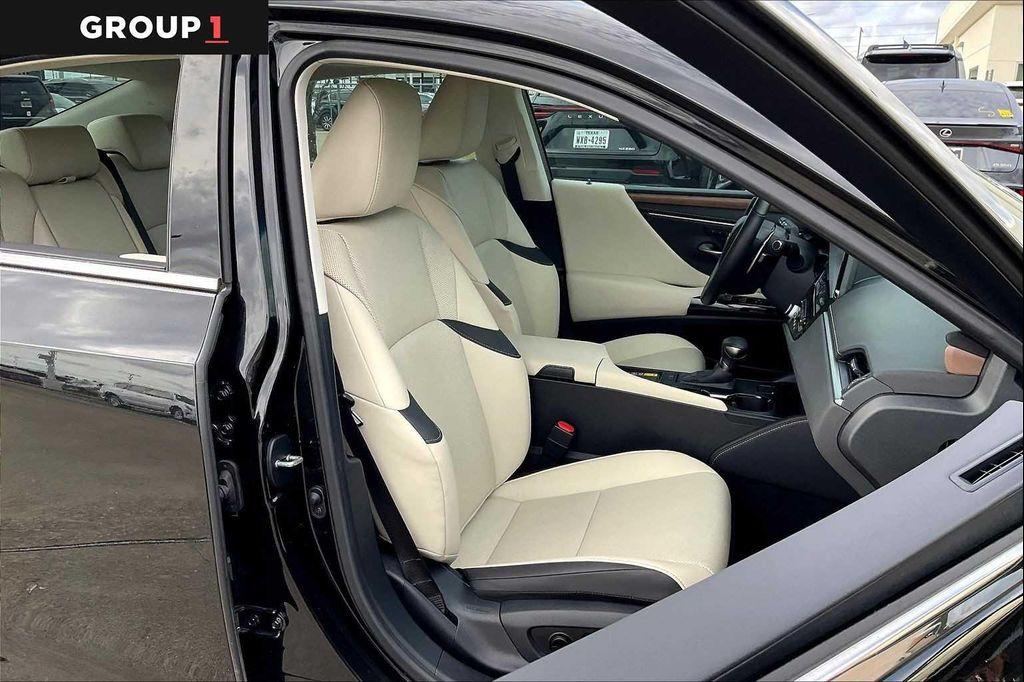 used 2024 Lexus ES 350 car, priced at $42,995