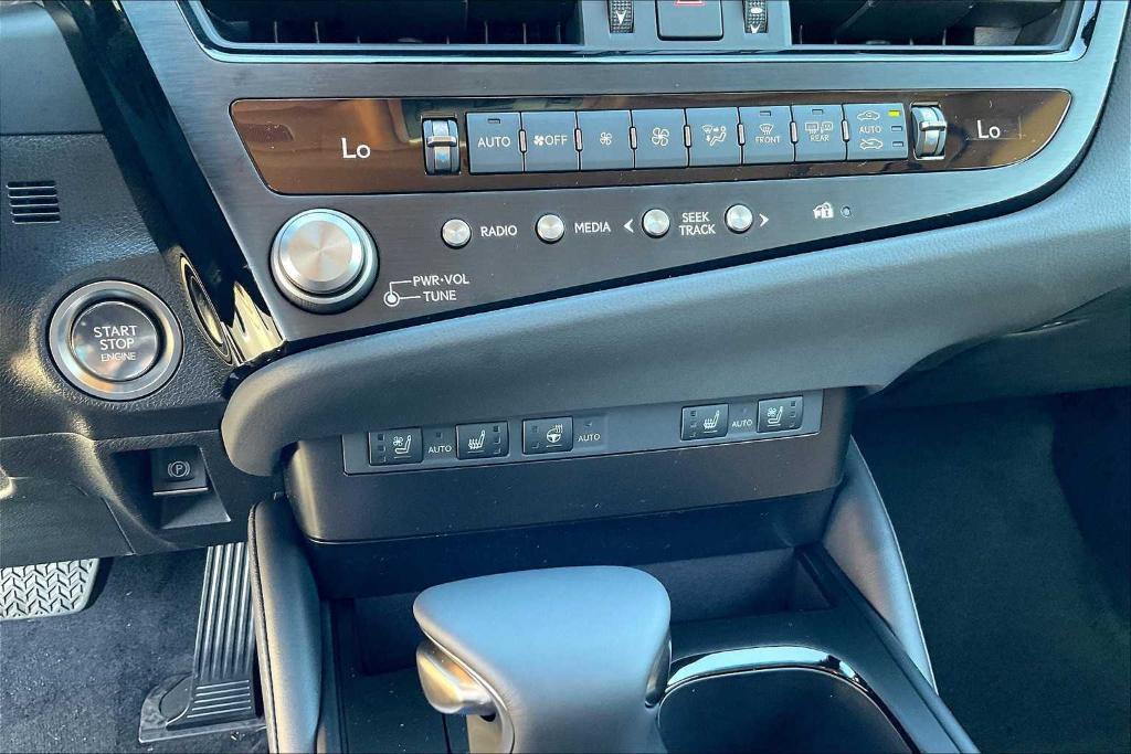 new 2025 Lexus ES 350 car, priced at $48,954