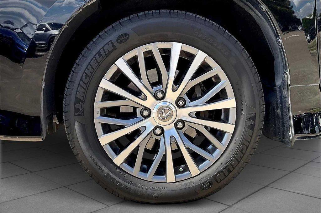 used 2018 Lexus LX 570 car, priced at $46,995