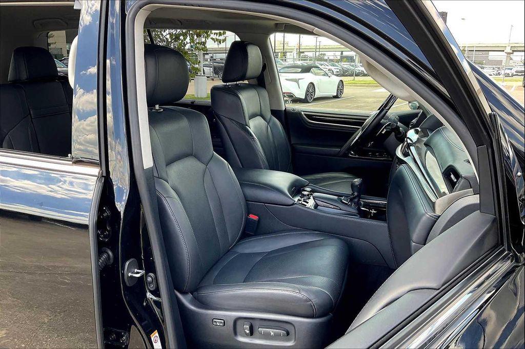 used 2018 Lexus LX 570 car, priced at $46,995