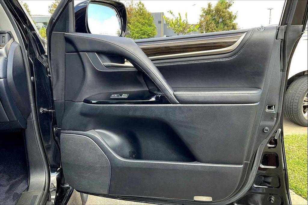 used 2018 Lexus LX 570 car, priced at $46,995