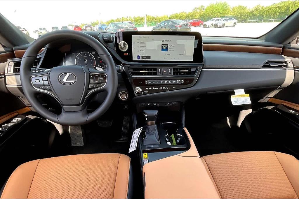 new 2025 Lexus ES 350 car, priced at $49,899