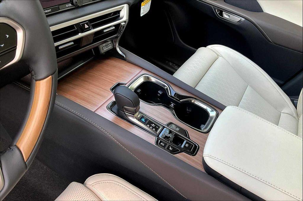 new 2025 Lexus RX 350 car, priced at $70,548