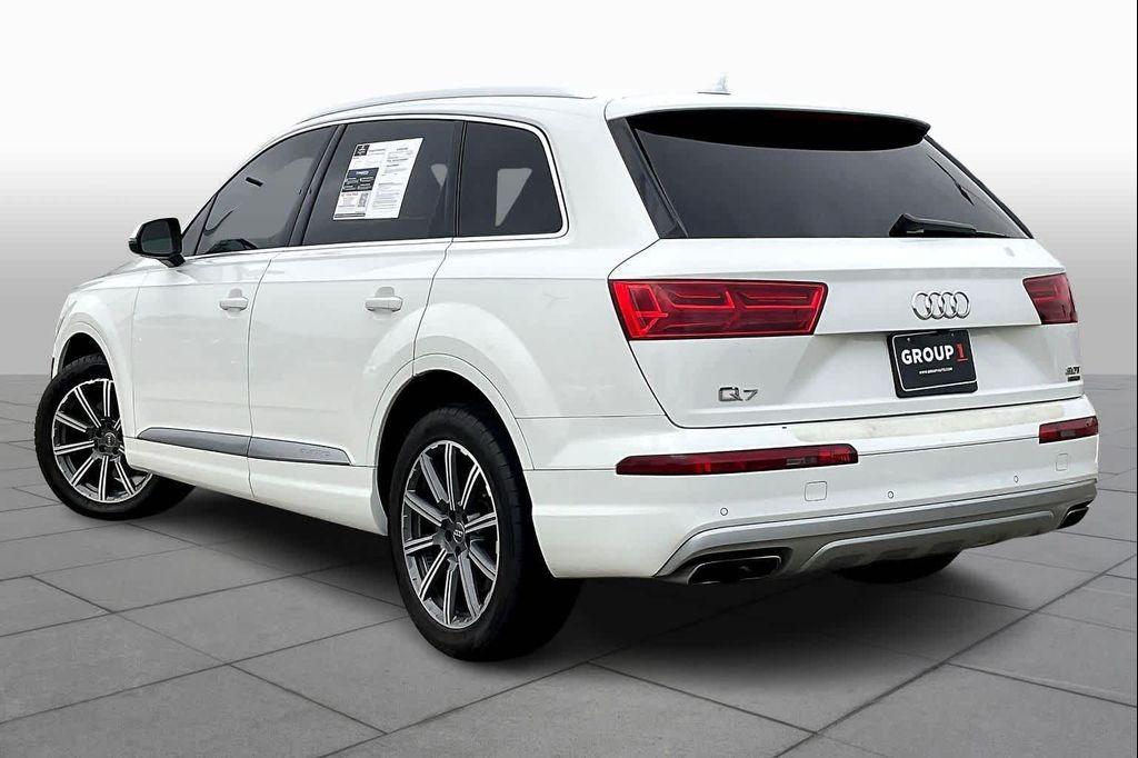 used 2017 Audi Q7 car, priced at $17,995