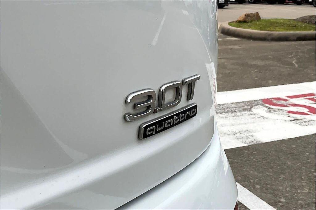 used 2017 Audi Q7 car, priced at $17,995