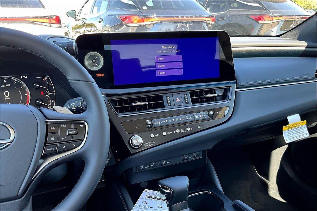 new 2025 Lexus ES 350 car, priced at $49,550